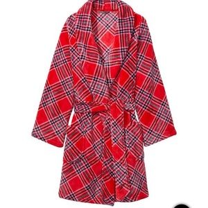 Victoria secret Short Cozy Robe